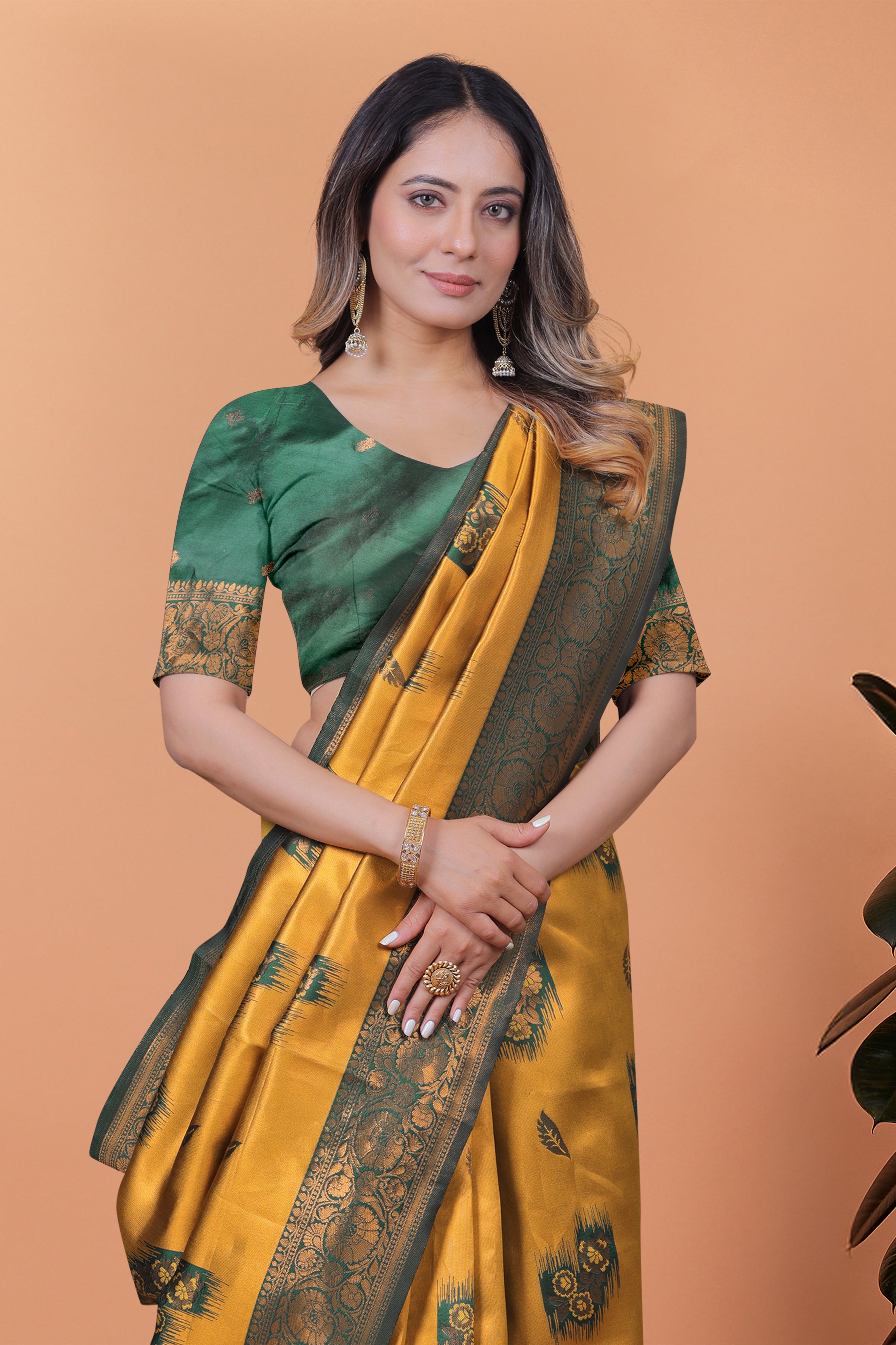Banarasi Silk Saree with Zari Embellishment with 8 color option ✨💙💚